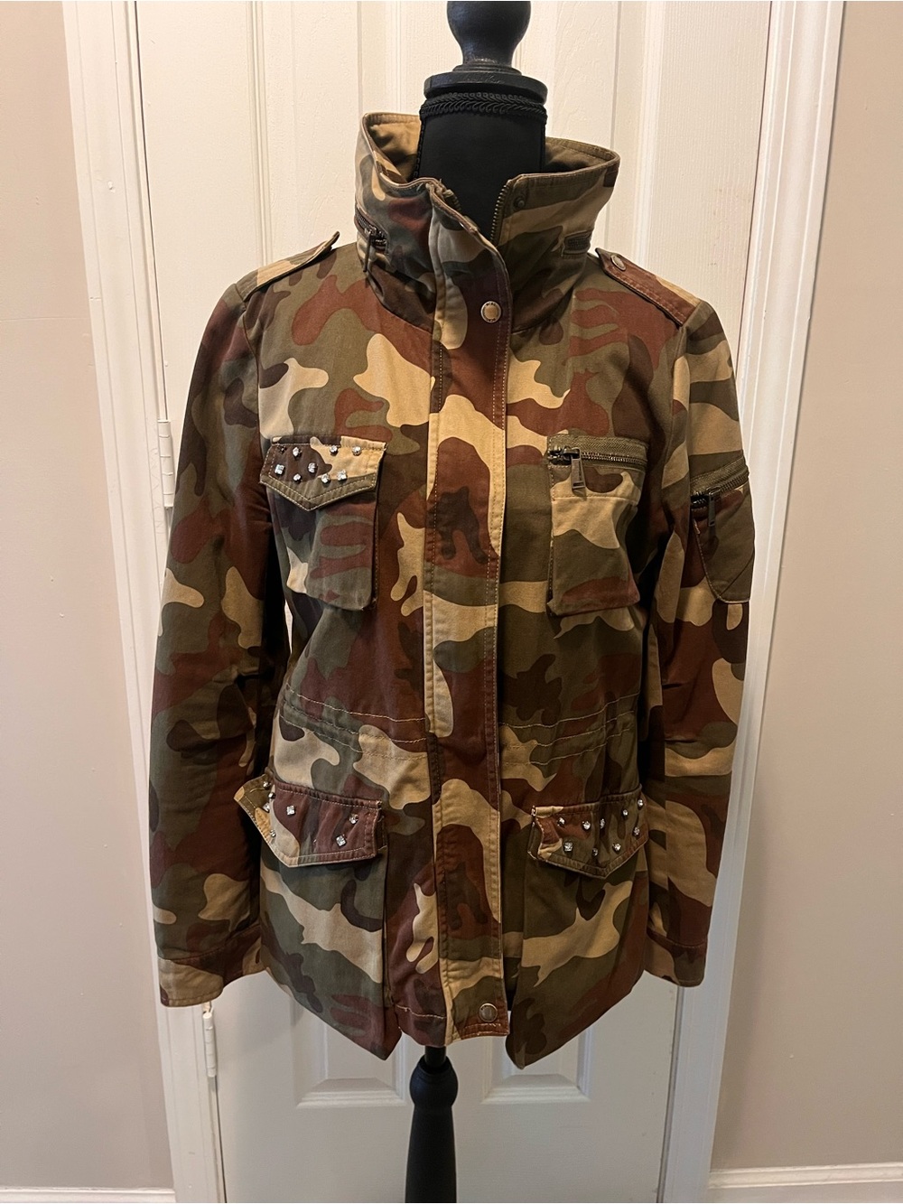 BCBGeneration Women’s Camouflage Utility Jacket - Brown & Green